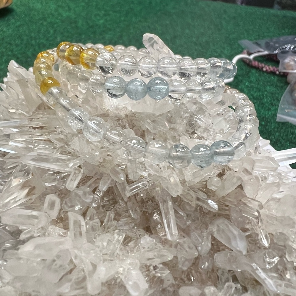 Topaz  crystal bracelet